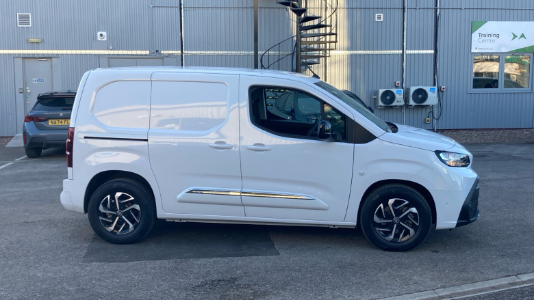 Toyota Proace City L1 Electric Sport Van 50kWh Auto